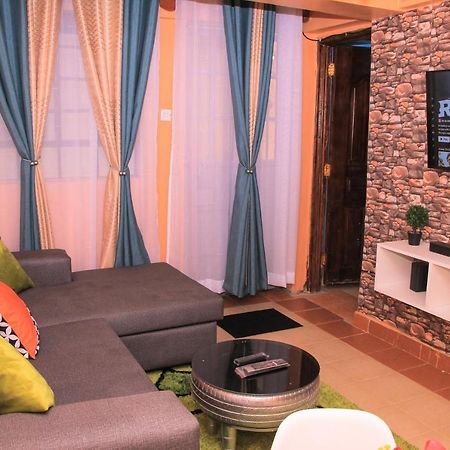 Cozy Homes 1 Bedroom House With Wi-Fi King Size Bed. Free Parking Naivasha Exteriér fotografie