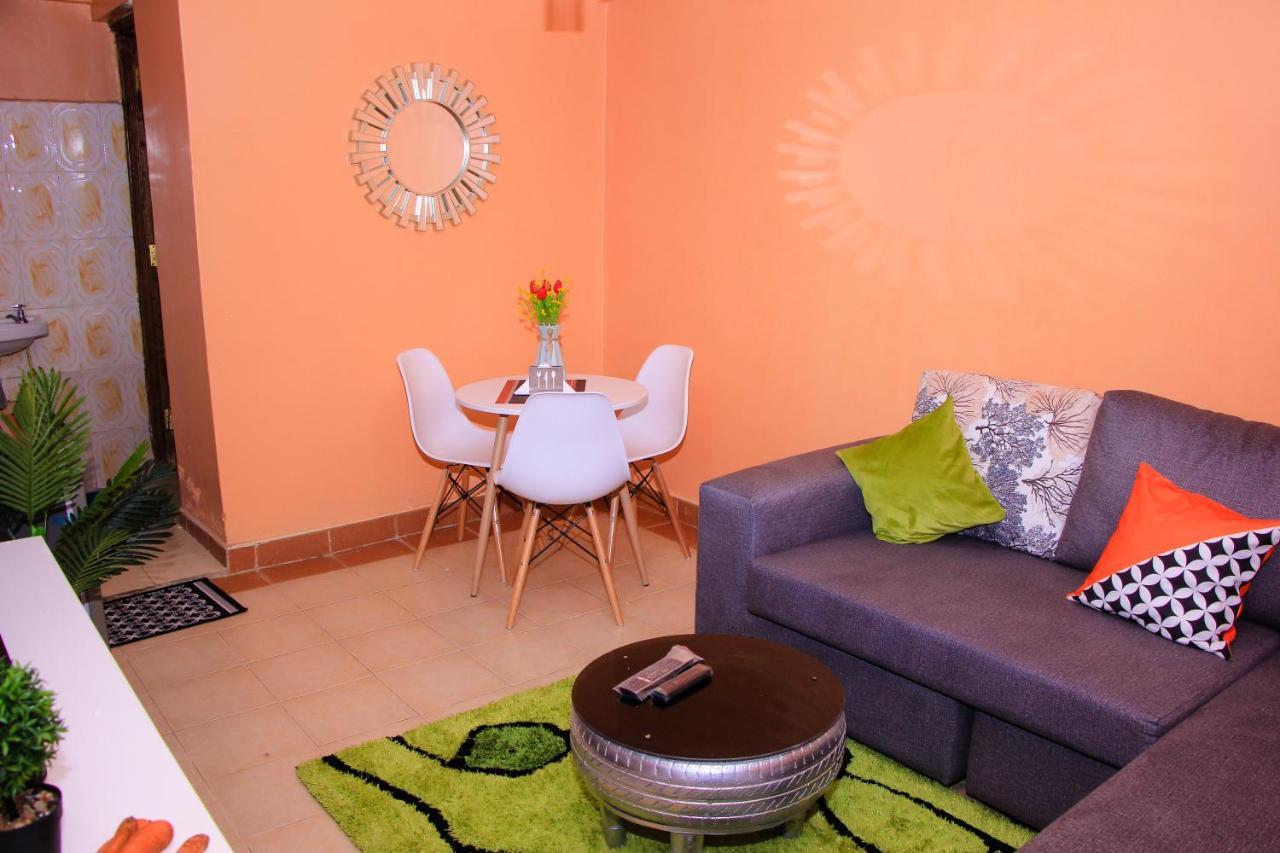 Cozy Homes 1 Bedroom House With Wi-Fi King Size Bed. Free Parking Naivasha Exteriér fotografie
